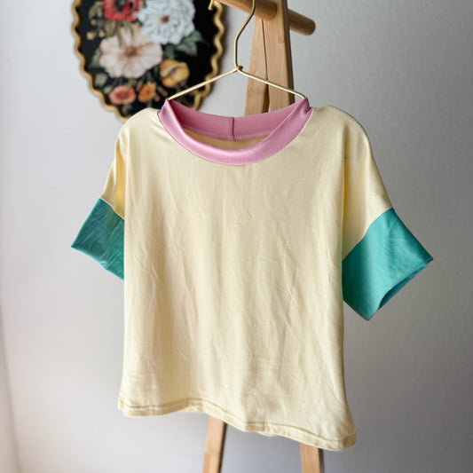 Size 5T Daisy Top