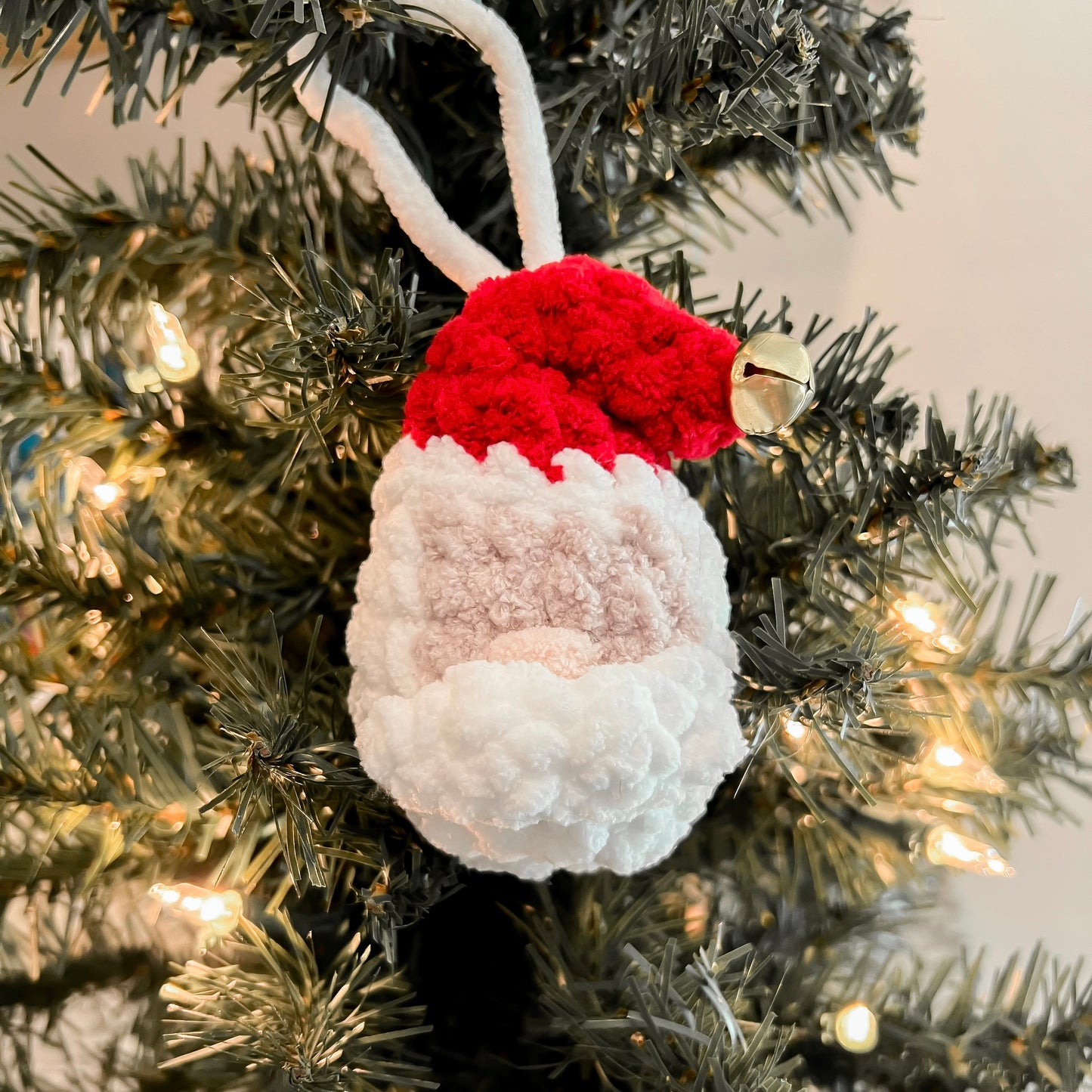 Santa Ornament- Red Hat