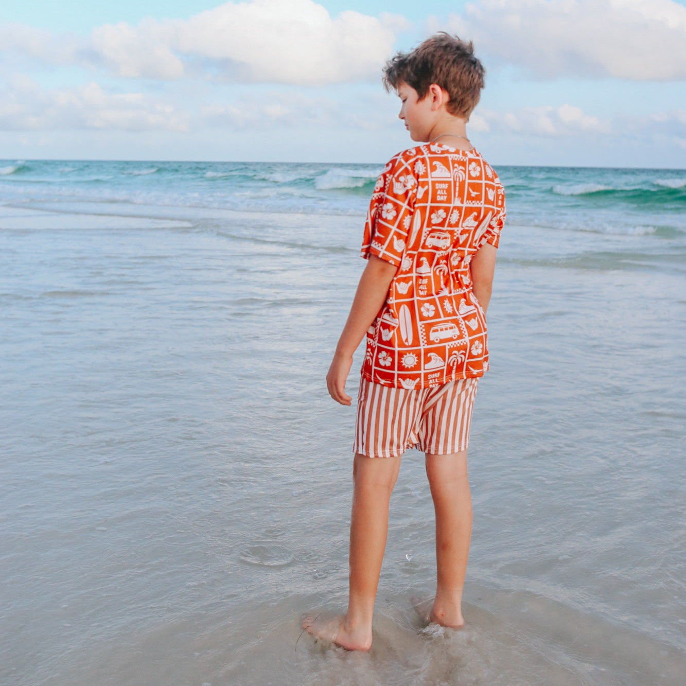 AT THE PARKS - Tween Casual Tee